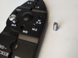 Wielofunkcyjne szczypce Knipex 9721215B, recenzja Wielofunkcyjne szczypce Knipex 9721215B, recenzja