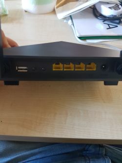 Konfiguracja internetu w routerze Tenda AC1200 z modemem - brak połączenia