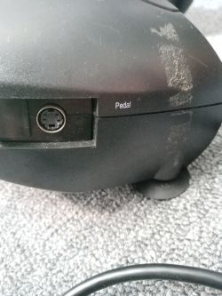 Podłączenie kierownicy FlashFire do pedałów SideWinder Pedals dla PlayStation 2