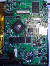 Identyfikacja spalonych elementów SMD S1Cc na płycie tabletu Omega MID7108