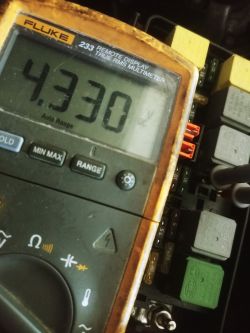 Szukam schematu elektrycznego Airmatic do ML350 2010r. - błędy i brak podnoszenia nadwozia