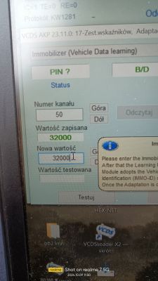 Ekran diagnostyczny VCDS z informacjami o immobilizerze w Passacie B5.