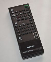 [Kupię] Kupię pilota SONY RM-808