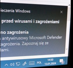 Jak wyłączyć Windows Defender w W10/64, jeśli nadal blokuje instalację?