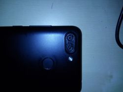 Xiaomi Redmi 6 - Wymiana pękniętej szybki od obiektywu. Xiaomi Redmi 6 - Wymiana pękniętej szybki od obiektywu.