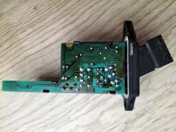 Toyota Corolla e12: Szyba kierowcy nie działa - akumulator, silniczek, przekaźnik, kondensatory