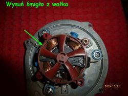 Wnętrze wentylatora z zaznaczeniem śmigła do wysunięcia