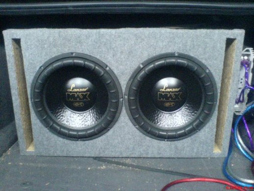 Magnat Streetracer 3000 XLL 1000W jaki wzmacniacz do tego??