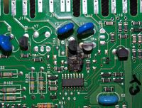 Whirlpool AWT 8123 D - schemat połączeń sterowania silniczkiem i elektrozaworem