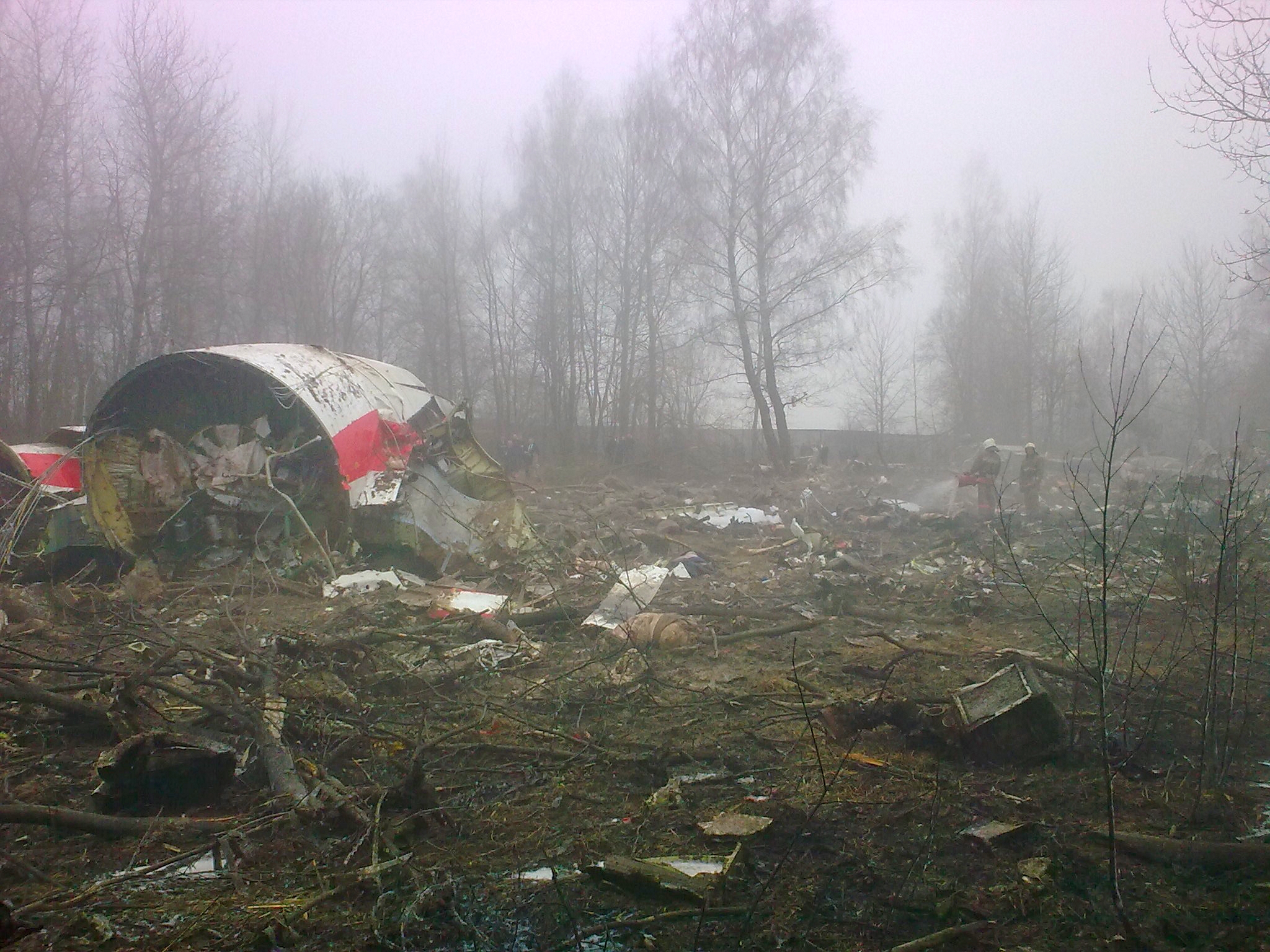 15 апреля 2010. Катастрофа польского ту-154 под Смоленском. Ту 154 Качиньского крушение. Катастрофа ту-154 в Смоленске. Крушение ту-134 под Смоленском (2010).