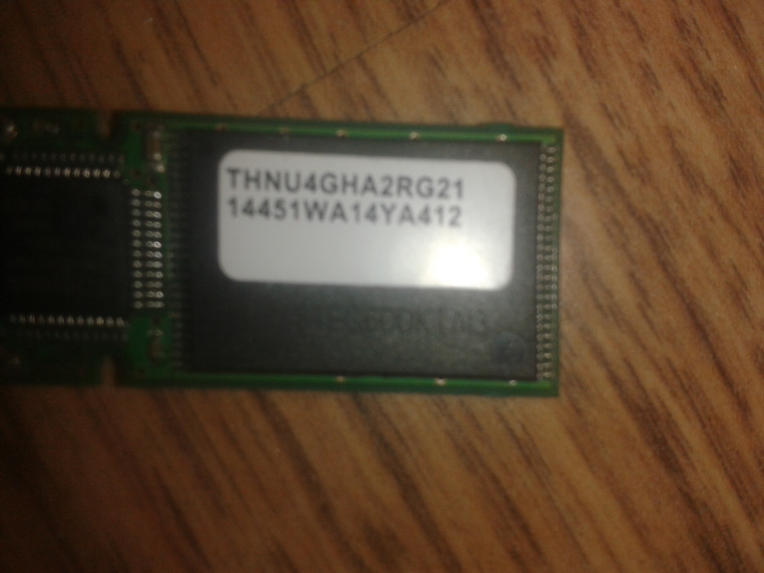 Pendrive Kingston 16 GB wykrywany, ale brak pojemności, Chip Genius log