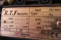 Jak uruchomić silnik 3-fazowy bez falownika Delta VFD-E?