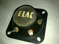 Głośnik samochodowy (zdjęcie) - 3 zaciski - w jaki sposób podłączyć?