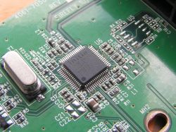 Szukam układu Initio INIC-1606L - Sata to USB Bridge w TQFP