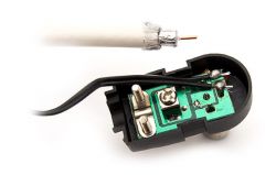 Zasilacz antenowy - Brak kanałów pomimo podłączenia kabla koncentrycznego