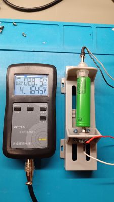 LiitoKala Lii-S2 - Ładowarka akumulatorów dla każdego. Krótki opis, dużo zdjęć.