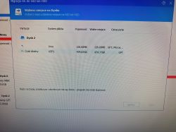 Przeniesienie Windows 10 z HDD na SSD: Jak przenieść tylko system i aplikacje?