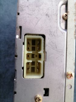 Schemat podłączenia radia Fujitsu Ten 86120-22391 w Toyocie