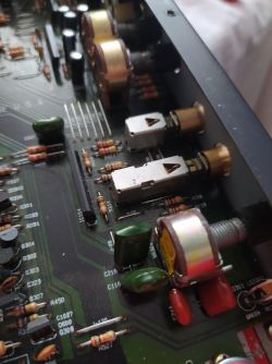 Target FBA-1000 - Protect przy załączaniu filtra LPF