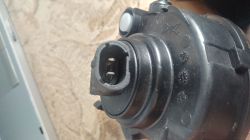 Kostka halogenu Renault Trafic - potrzebny zamiennik