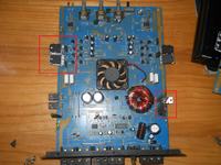 voice kraft MB 900 - Gra kilka sekund i zapala się dioda Protect