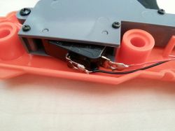 Zdalna kontrola świateł pistoletem z konsoli