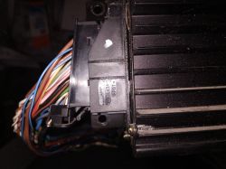 Audi B4 - Czy da się podłączyć wzmacniacz Bose AMG pod standardowe radio ??