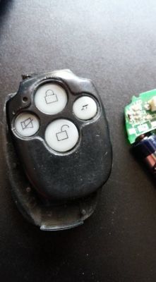 AUDI A4 B5 1.9tdi - Wymiana pilota od centralnego zamka