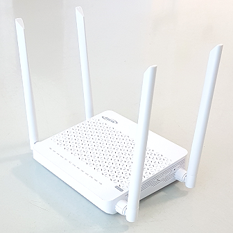 frozen worm Luminance Jaki Router/access point kupić do rozbudowy domowej sieci WIFI?