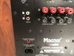 ONKYO TX-NR6100 - Jak połączyć z Magnat SUB 301A?