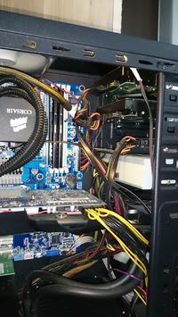 Moja recenzja chłodzenia hybrydowego procesora i karty grafiki w małej obudowie.