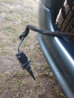 BMW E39 525d Touring: Funkcja i lokalizacja kostki/czujnika przy zderzaku