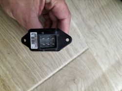 Toyota Corolla e12: Szyba kierowcy nie działa - akumulator, silniczek, przekaźnik, kondensatory