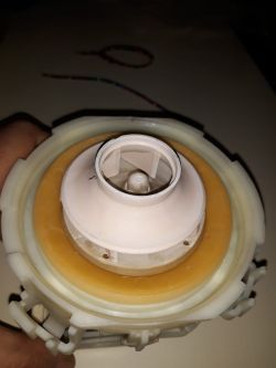 Zmywarka Bosch SMV 50E30EU/17 - Bardzo niskie ciśnienie w ramionach