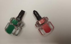 Mini śrubokręt na bity - prezentacja