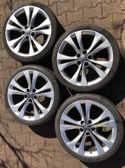 Alufelgi 20' z Insignii A do BMW F31: adaptery, dystanse, otwór centrujący - czy warto?