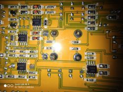 Mixer audio Behringer Eurorack 802 nie działa prawidłowo - elektronika