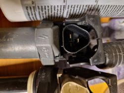 Wymiana cewki zapłonowej w BMW E60 M5 - różnica w ząbkach pod kostką