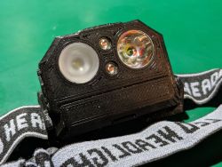 Mała latarka czołówka DIY, ładowana z USB Mała latarka czołówka DIY, ładowana z USB