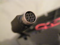 Problem z LCD Monacor 700COL dziwne złącze prosze o pomoc.