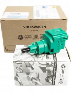 Światła stop ciągle świecą po wymianie czujnika w Skoda Fabia 1.4MPI - co dalej?