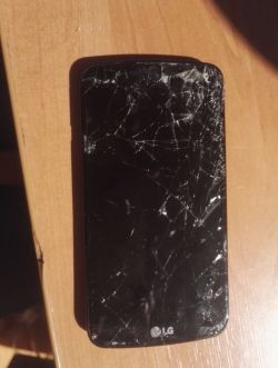 Lg K10 Lte K420N - Brak ekranu telefon się włącza. Potrzebne pliki z telefonu