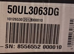 Etykieta identyfikacyjna Toshiba 50UL3063DG Etykieta z kodem kreskowym i oznaczeniem modelu 50UL3063DG oraz numerem SN.