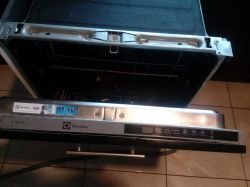 Zmywarka Electrolux ESL76356LO - nie podgrzewa wody