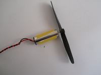 Tricopter sterowany głosem za pomocą smartfona