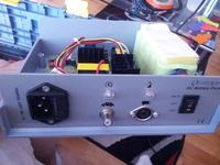 plenerowe zasilanie lampy studyjnej Quantuum R+ Dual Power 300Ws