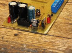Wzmacniacz Mosfet 2x50W ze sterownikiem na atTiny i pilotem Wzmacniacz Mosfet 2x50W ze sterownikiem na atTiny i pilotem
