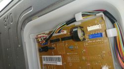 Samsung RB31FERNDBC refrigerator - the display is blinking, it does not cool. Samsung RB31FERNDBC refrigerator - the display is blinking, it does not cool.