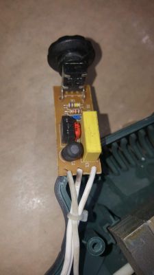 Jak zmostkować układ w lutownicy Bass Polska 200W z regulacją?