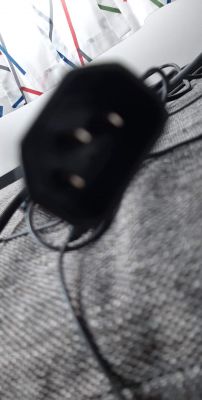 Jaki adapter zasilający do monitora Dell? Link do produktu?